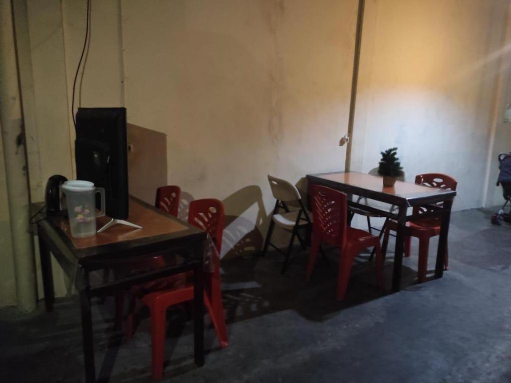 Hotel Oyo 90463 A2b Manado